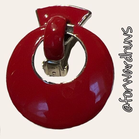 80s 90s Vintage Red Door Knocker Clip on Earrings - Picture 7 of 11